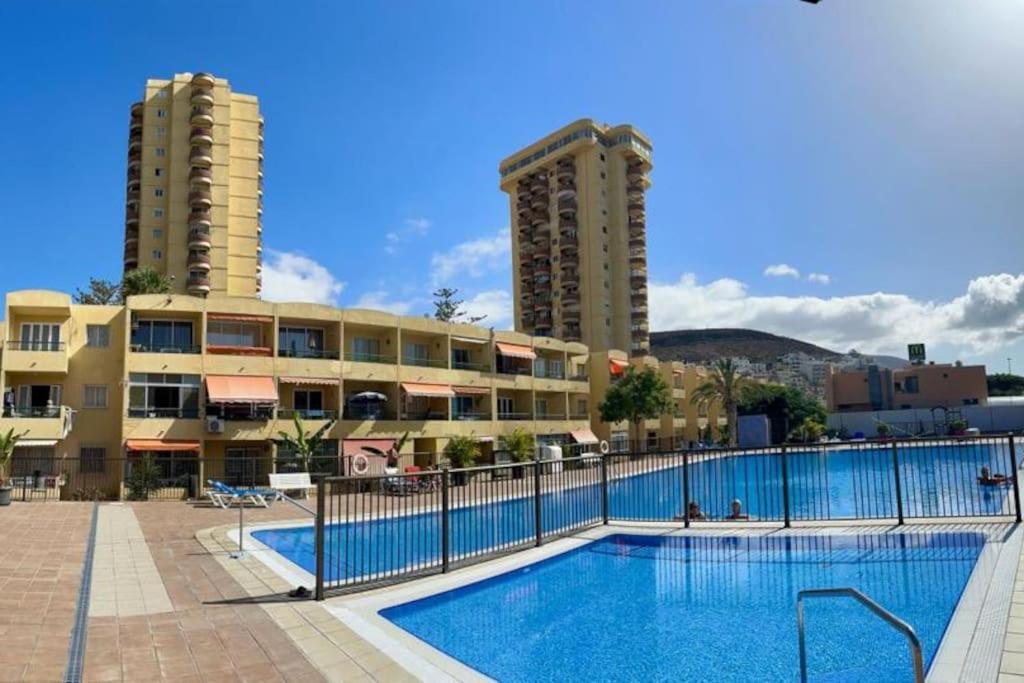 Las Vistas Beach Los Cristianos 2 Swimming Pools Exterior photo